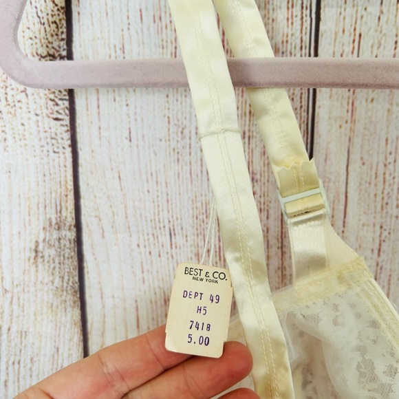 Best & Co Cheers Fifth Ave New York Vintage 60s Women’s Cream Lace Bra 36B - Picture 6 of 8